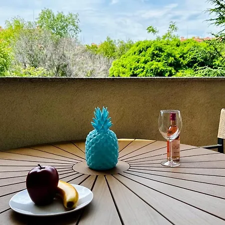 Apartello Modern - Casa Real In Apartmán *