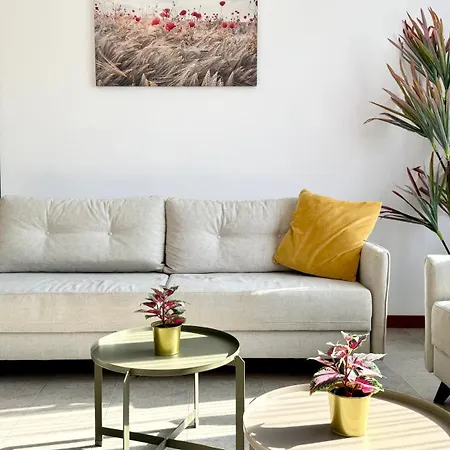 Apartello Modern - Casa Real In *